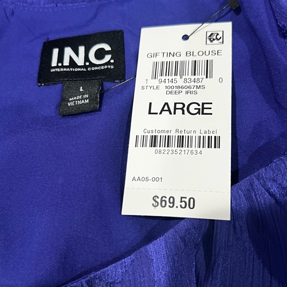 I.N.C. International Concepts Women's Pleated V-Neck Blouse/size L - Picture 9 of 9